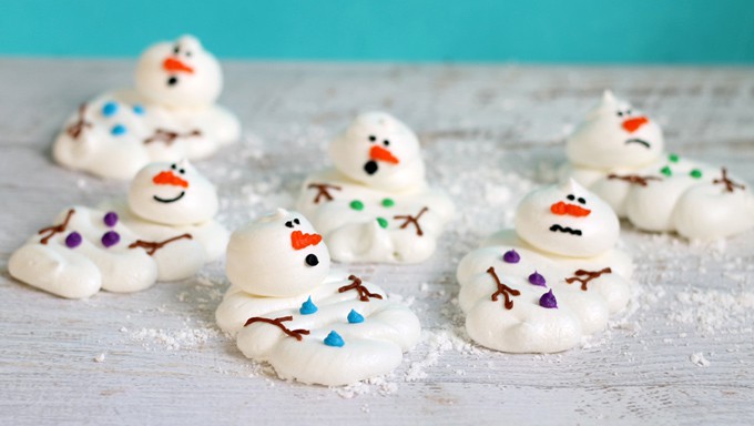 melting snowman meringue cookies 