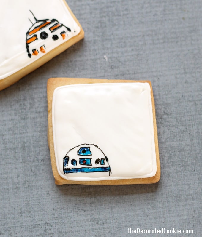 simple Star Wars droid cookies 