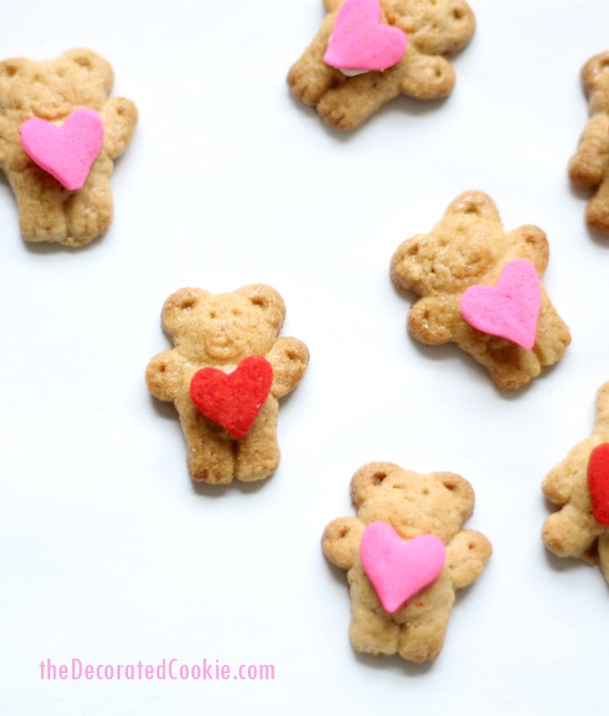 Valentine's Day teddy grahams