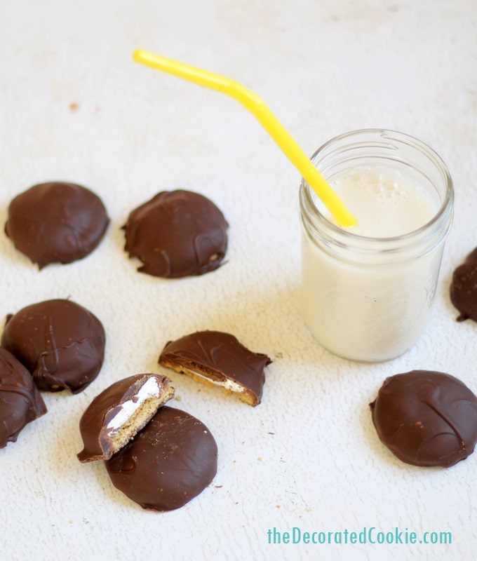 3-ingredient homemade Mallomars 