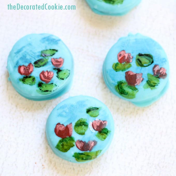 hand-painted Monet's water lilies on Oreos 