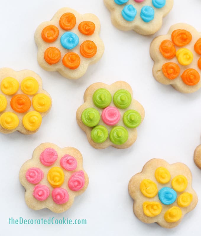 EASY flower cookies: Daisy cookie bites 