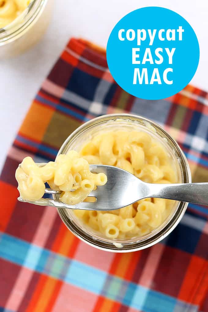 homemade KRAFT EASY MAC -- A copycat recipe for easy mac and cheese, packaged in mason jars for individual servings. Easy lunch idea.