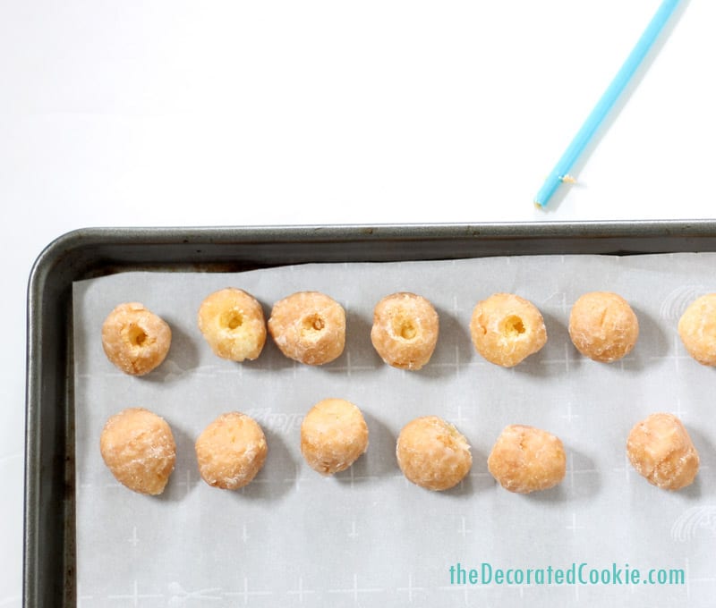 booze-filled donut holes - Irish Cream liquor filled donut holes for brunch 