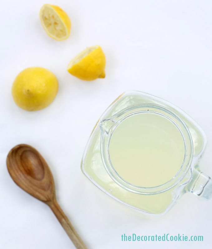 lemonade stand idea: frozen lemonade slushies