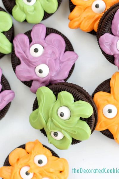 monster Oreo cookies for Halloween by theDecoratedCookie.com
