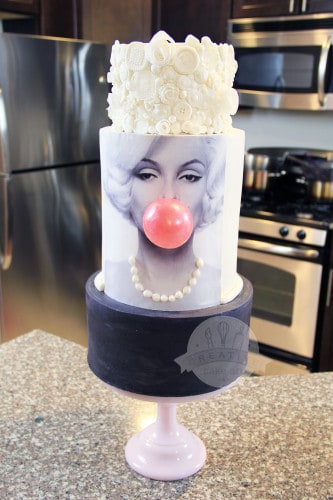 FAMOUS WOMEN ON CAKES -- A roundup of amazing cakes with amazing women from around the web, including Marilyn Monroe, Audrey Hepburn, and Beyonce.