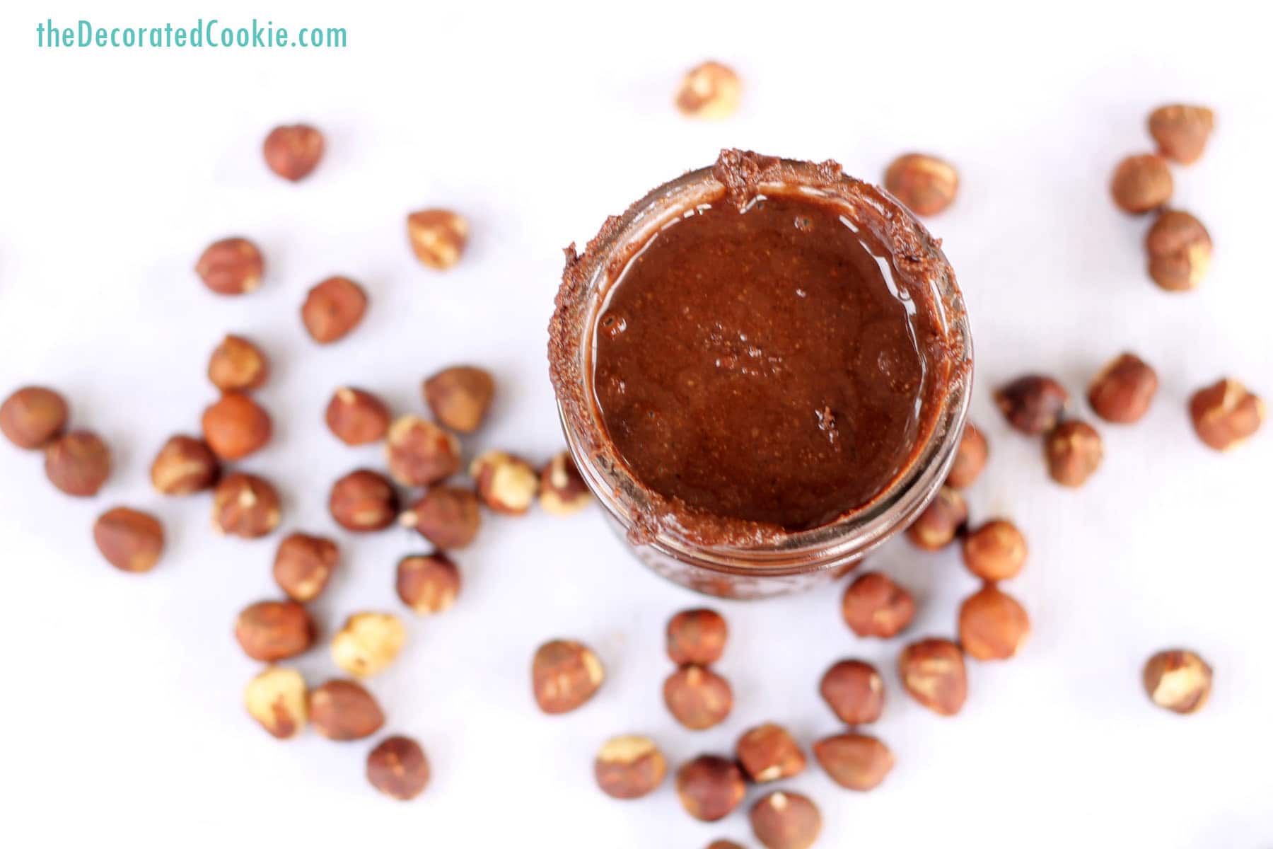 EASY homemade Nutella from hazelnuts and cocoa powder 