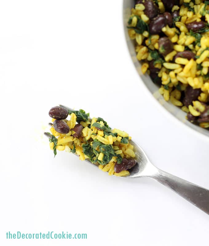 curried rice with spinach and black beans - side dish or vegetarian/vegan main meal 