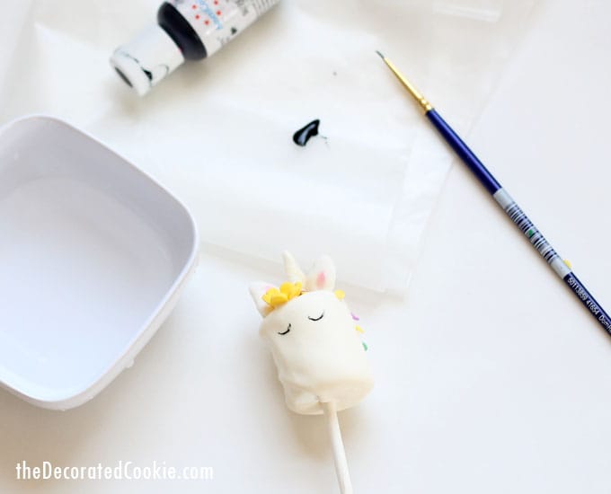 unicorn marshmallow pops 