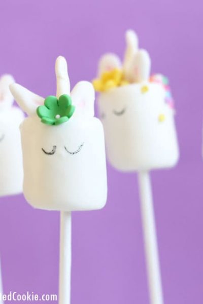 unicorn marshmallow pops