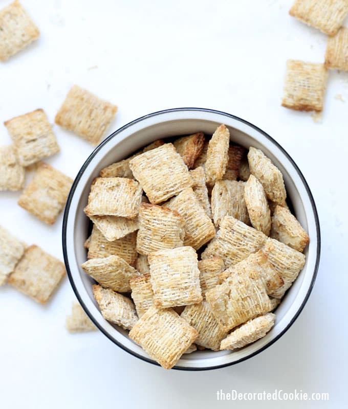 homemade Triscuits -- 3-ingredient homemade crackers