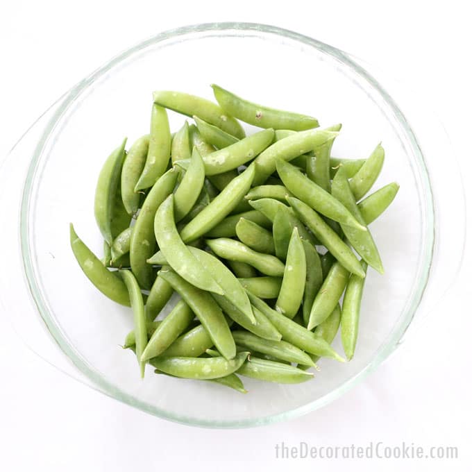 EASY roasted sugar snap peas -- great, quick side dish 