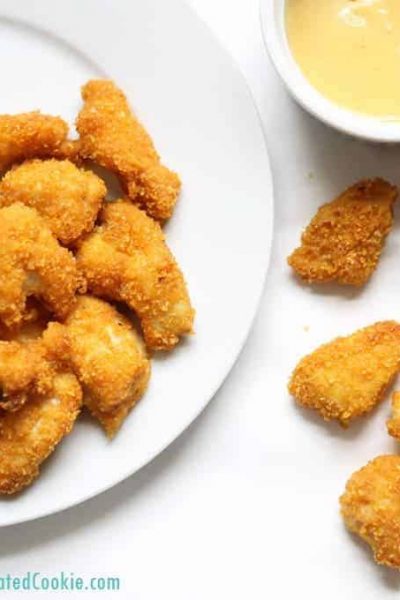 baked popcorn chicken with corn flakes crumbs