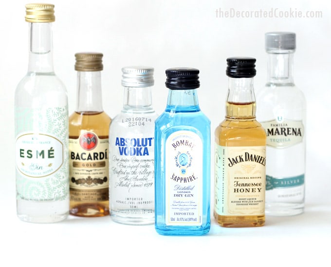mini bottles of liquor 