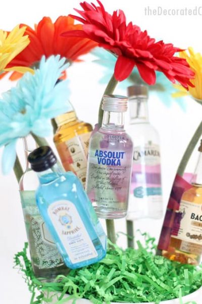 booze bouquet gift idea -- Mother's Day, birthday, housewarming, bridal shower, hostess gift and more!