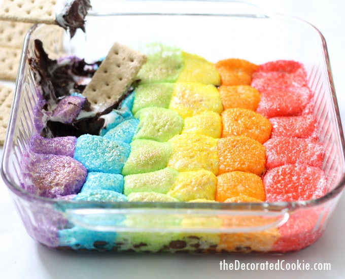 rainbow s'mores dip -- EASY, delicious, colorful dessert dip with video 