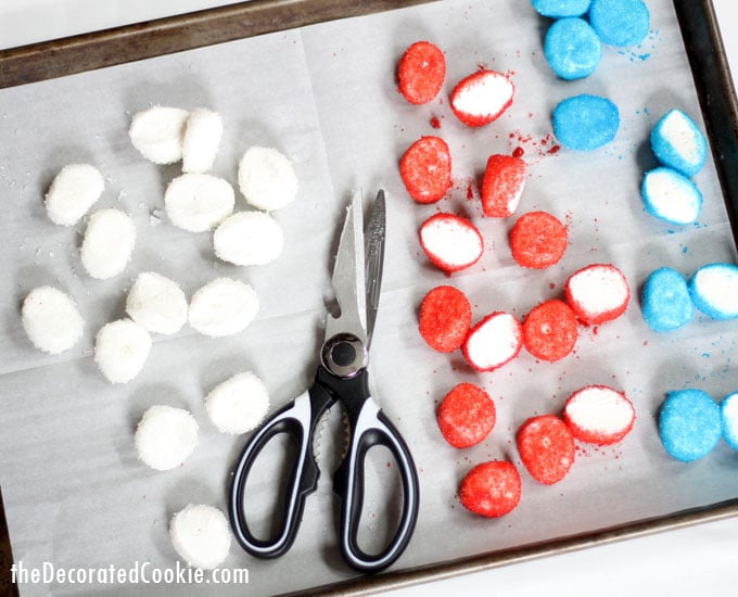 American flag s'mores dip -- fun and easy Summer dessert for the 4th of July and Memorial Day -- how to add sprinkles to marshmallows 