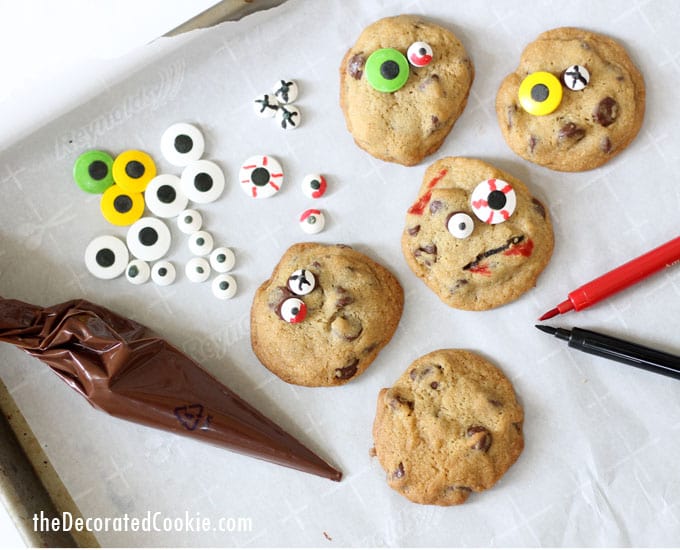 ZOMBIE chocolate chip cookies -- Halloween treat idea