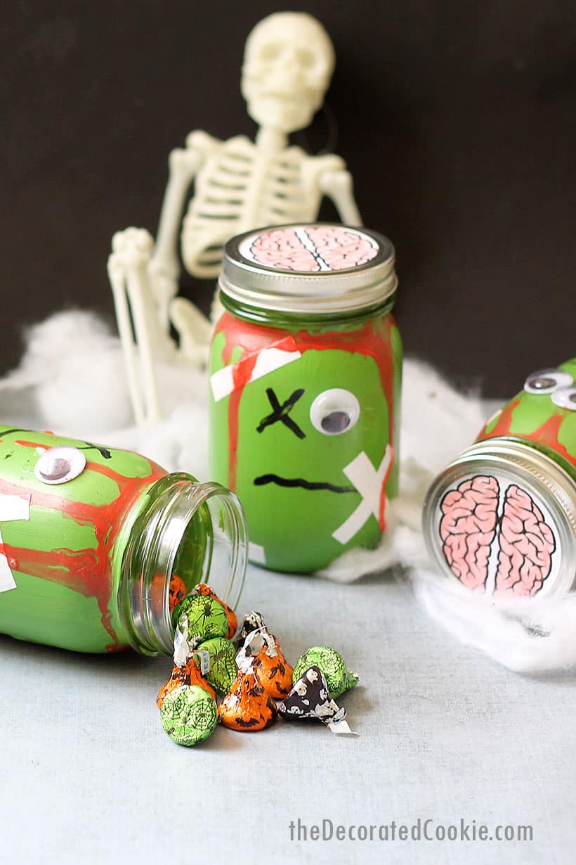 zombie mason jars with candy Halloween craft 
