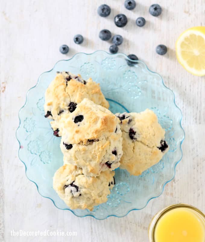 mon blueberry scones -- handmade Starbucks version