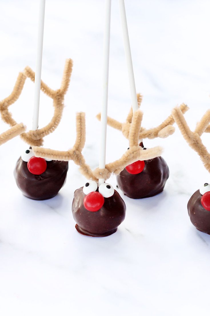 reindeer donut pops
