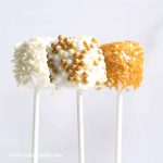 gold New Year’s Eve marshmallows