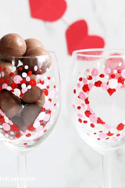 how to paint Valentine's Day wine glasses -- a great DIY Valentine's Day gift idea
