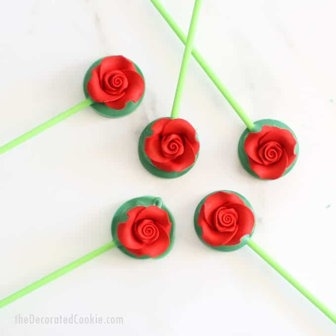 Easy rose bouquet chocolate pops 