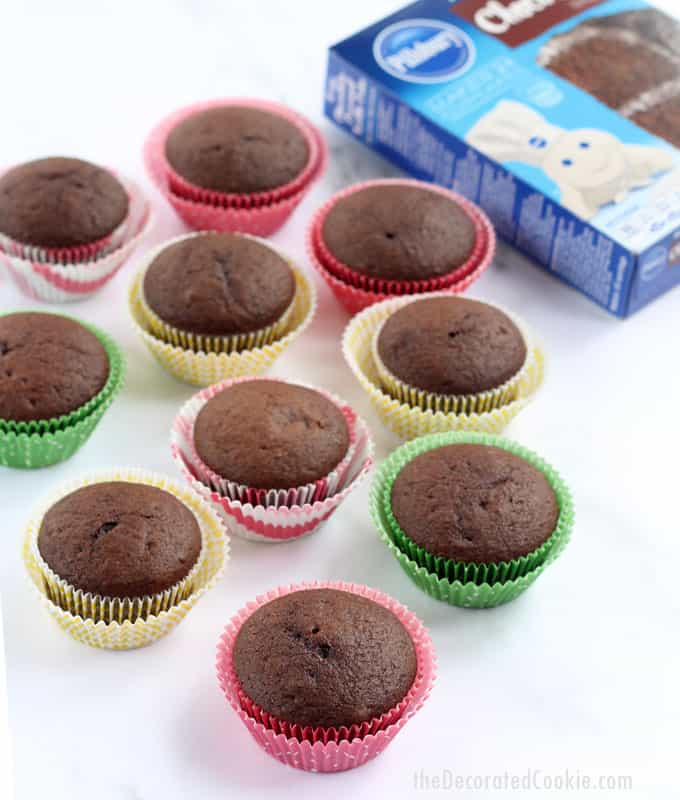 unfrosted chocolate cupcakes 