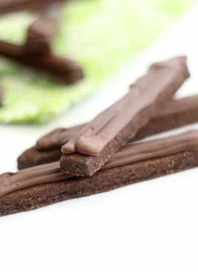 chocolate cookie sticks