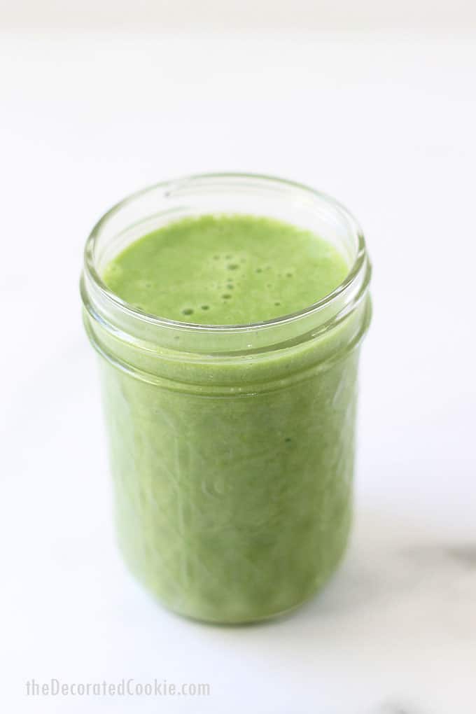 KALE SMOOTHIE -- This healthy, easy, 3-ingredient banana kale smoothie recipe is perfect for busy mornings. Make-ahead and freeze. Video.