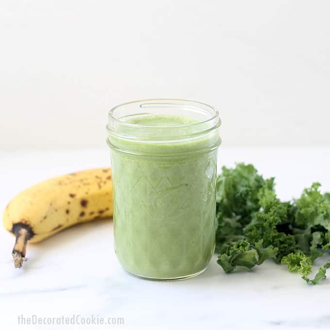 KALE SMOOTHIE -- This healthy, easy, 3-ingredient banana kale smoothie recipe is perfect for busy mornings. Make-ahead and freeze. Video.