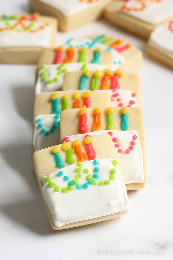 MINI BIRTHDAY CAKE COOKIES -- cute decorated cookie idea