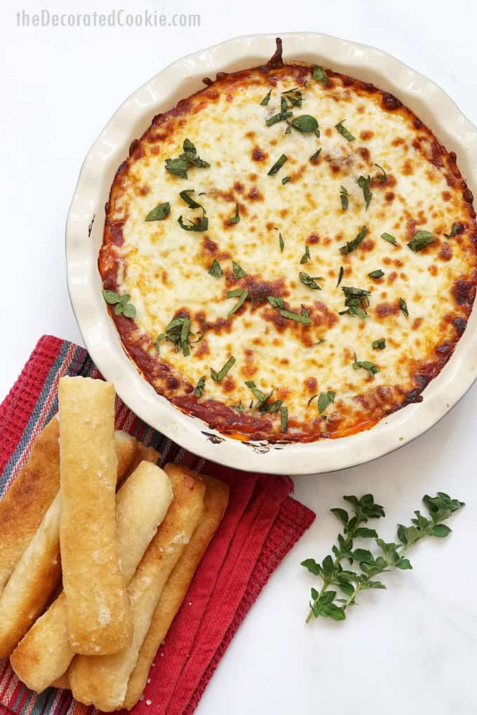 lasagna dip with breadsticks