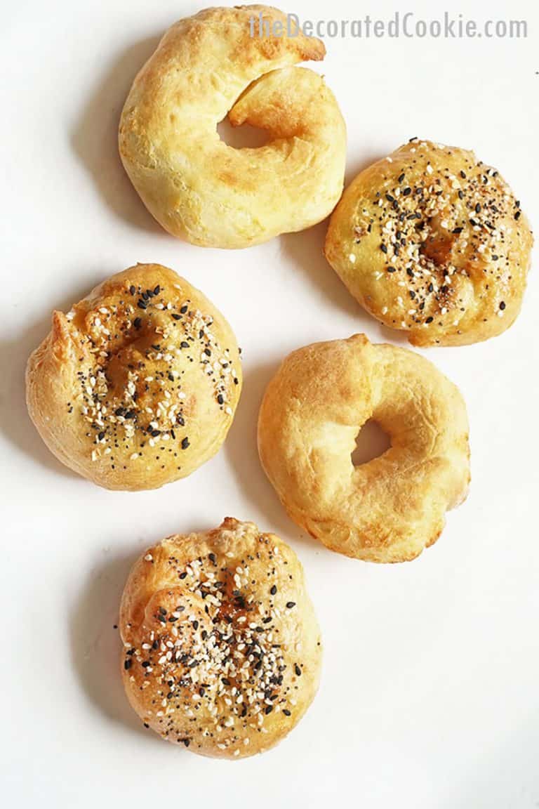 AIR FRYER BAGELS with 2ingredient yogurt and selfrising flour dough.