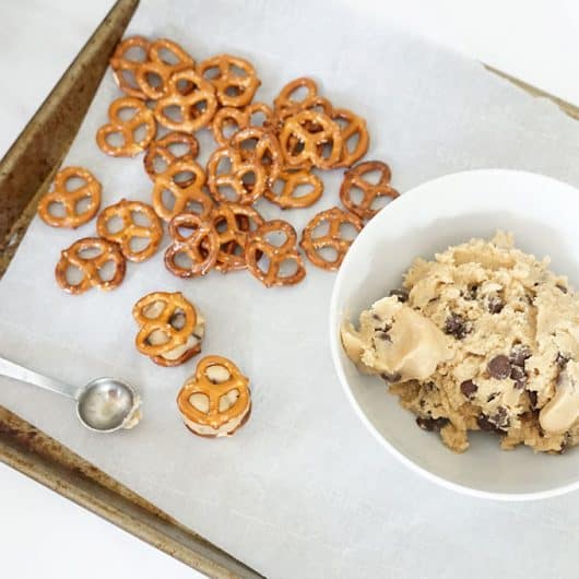 The best CHOCOLATE CHIP COOKIE DOUGH PRETZEL BITES